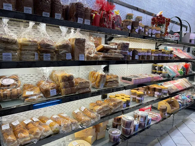 Baker's Lounge Brinda Sweets 46C