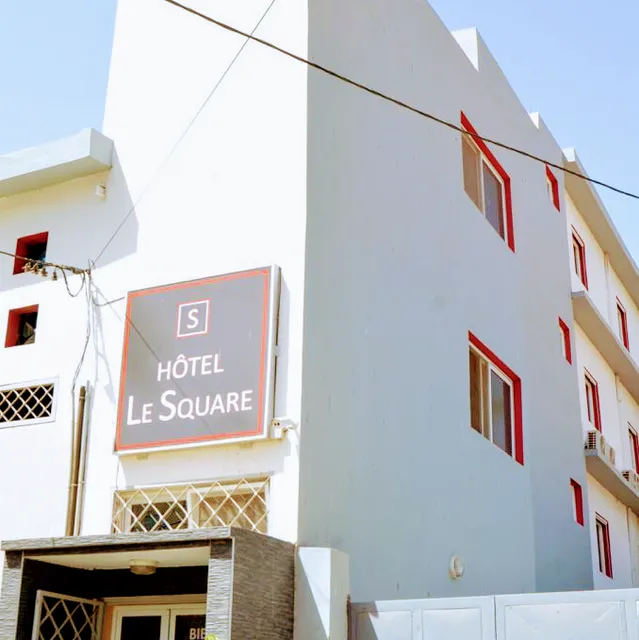 Hôtel Thiès - Le Square