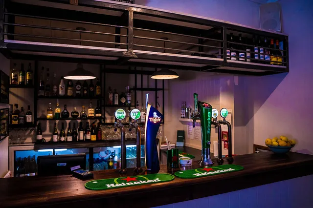 Fika Cafe & Bar (previously Neighbourhood Kitchen)