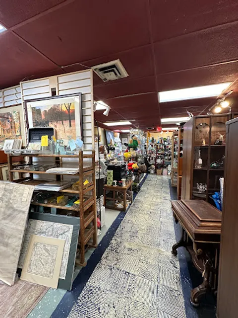 Cambridge Antique Market