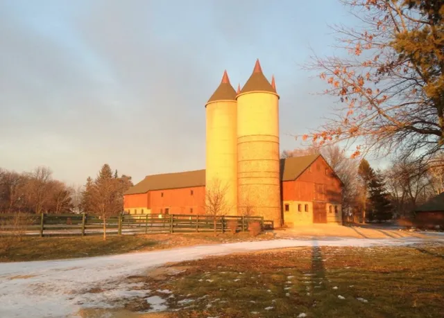 Knotty Pine Farm Inc