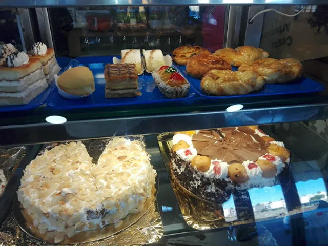 Cafeteria Heladería El Lago de Hugo