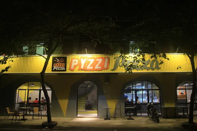 Pyzzi Pizza