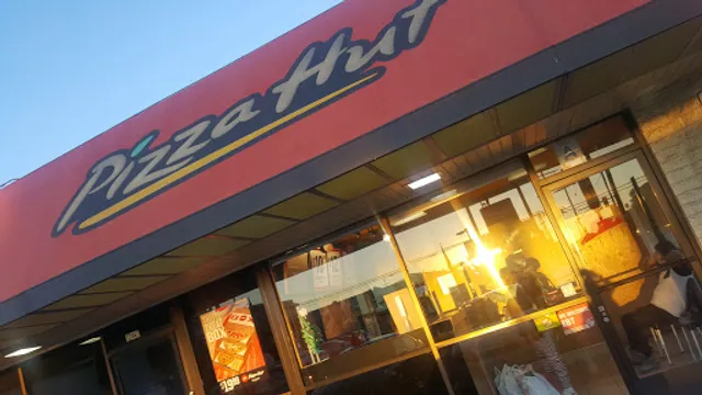 Pizza Hut