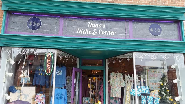 Nana's Niche & Corner