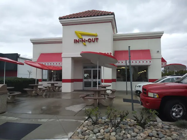 In-N-Out Burger