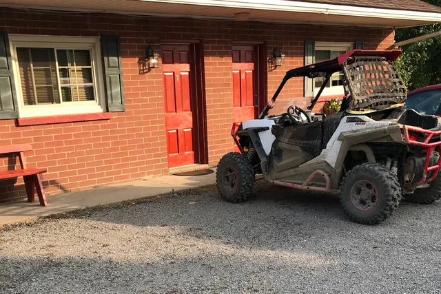 The Forest Lodge & Campground