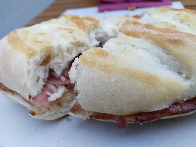 Tasca Queso, Pan y Vino