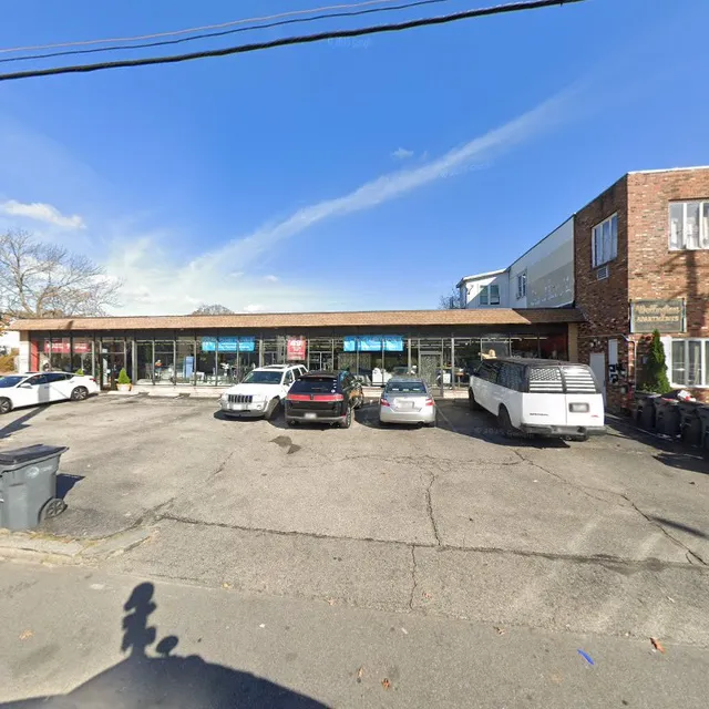 Nat's Furniture Showroom