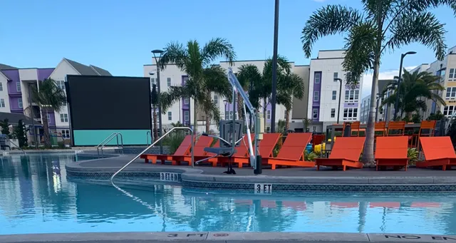 Flamingo Crossings Village (West)