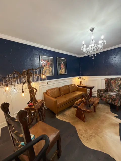 English Newsom Cellars San Angelo