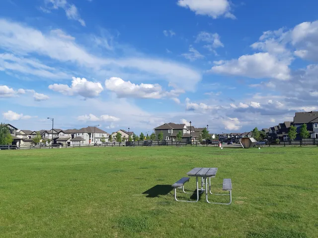 Greater Windermere Community League Snowbank Rink