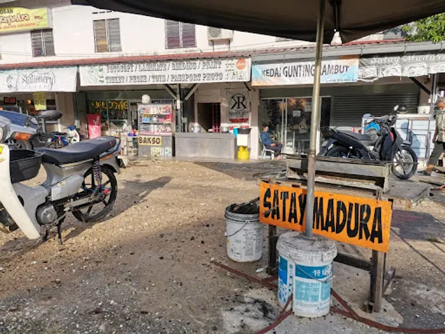 Restoran Selera Kayu Ara