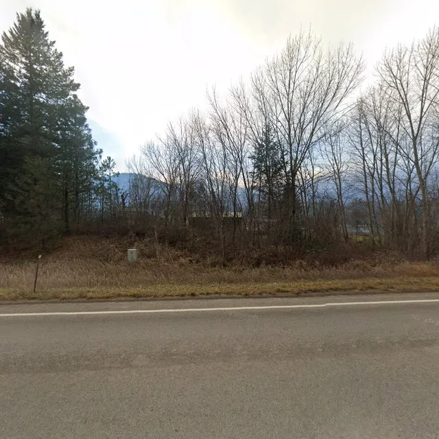 Kootenai River Homestead