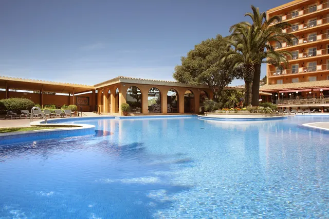 Lunas Resort Yoga & Spa