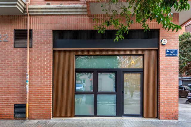 BANOFI S.L / Suite Deluxe Valencia