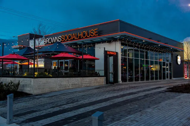 Browns Socialhouse Grandview Corners