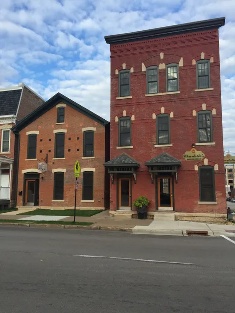 Drake House Vacations - Dubuque, IA