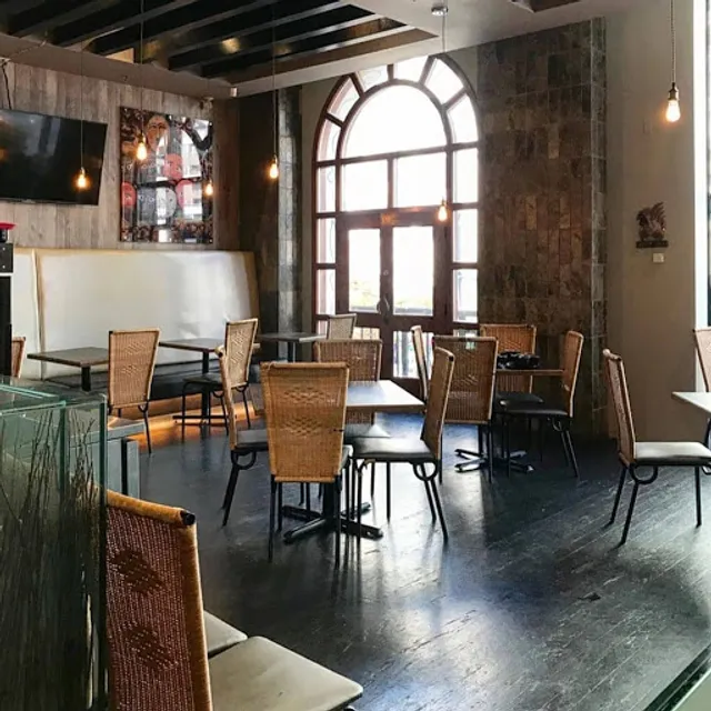 Kosoo Korean Chicken & BBQ - Robson Location