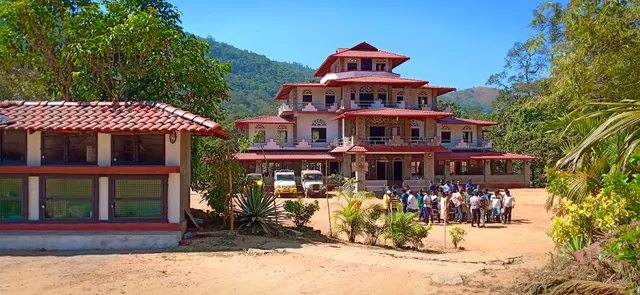 Valley Dew Village Stay