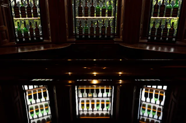 LE CHENE / Chōraku-kan