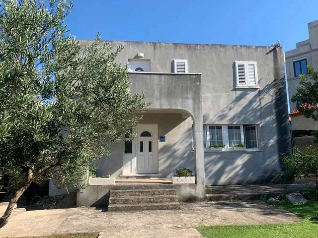 Private Accommodation Carevic