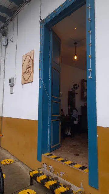 Ave Café
