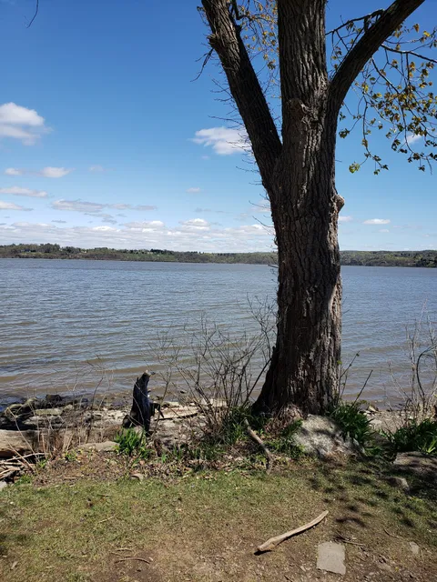 Lighthouse Park and Historical Marker