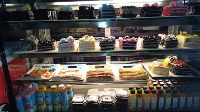 Souffle Cake Shop Ram Nagar