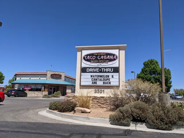 Ladera Shopping Center