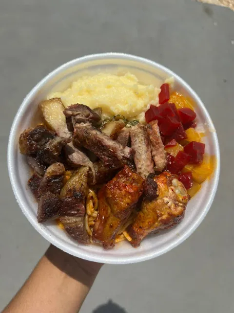 Na Brasa Marmitaria- Juara MT