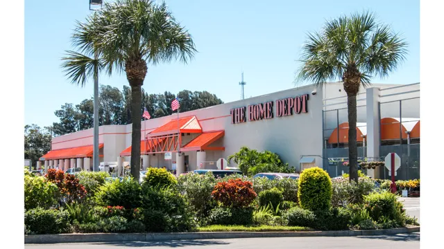 Curlew Crossing Shopping Center