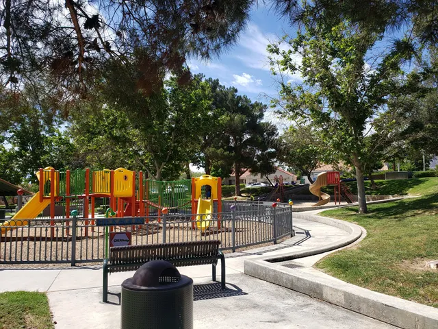 Manzanita Heights Park