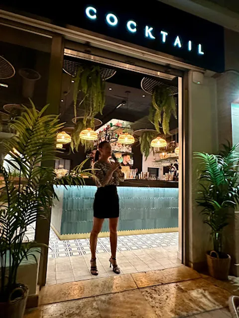 Eden cocktail & Gin Club