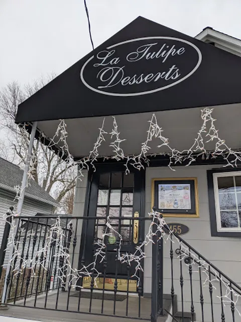 La Tulipe Desserts