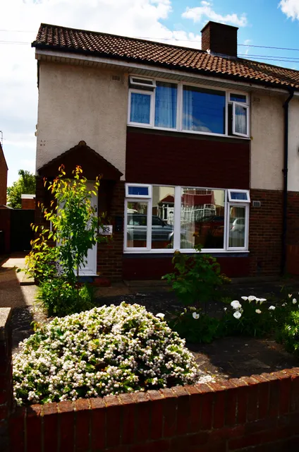 Dreams Unlimited Serviced Accommodation-Staines/Heathrow (33SM)