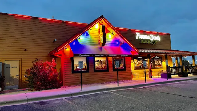 Famous Dave's Bar-B-Que