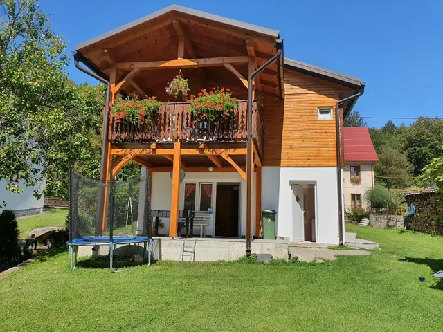 Kuća za odmor "LUJZIJANA"