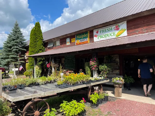 Nadeau's Farm & Garden Market