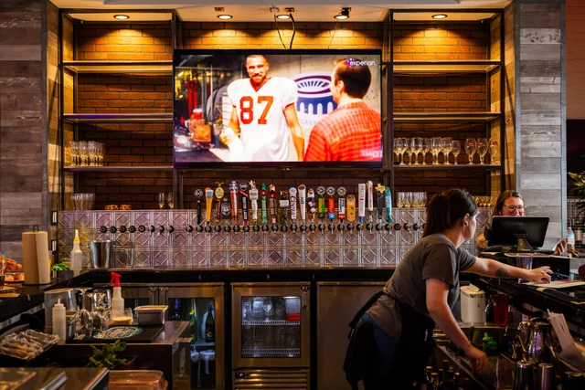 The Heights Pizzeria and Drafthouse