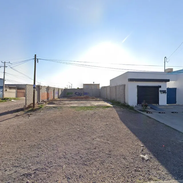 Monkey Wings Suc.Industrias