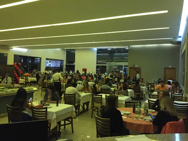 Candeeiro Churrascaria e Pizzaria