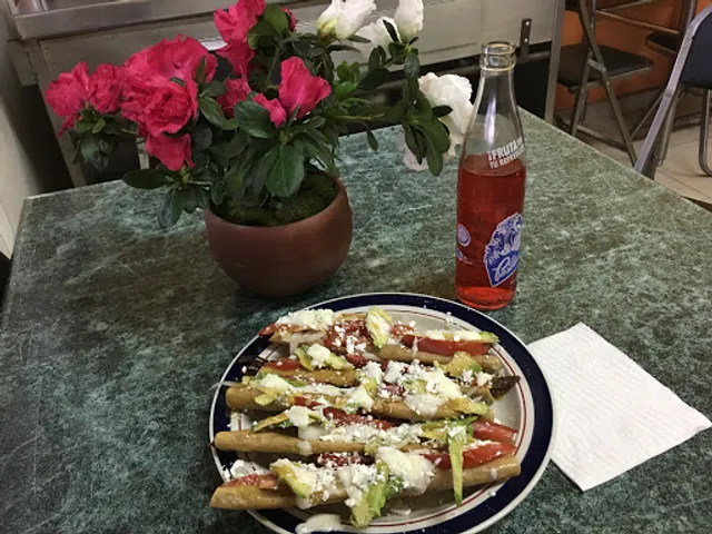 Tortas Y Flautas, desde 1980