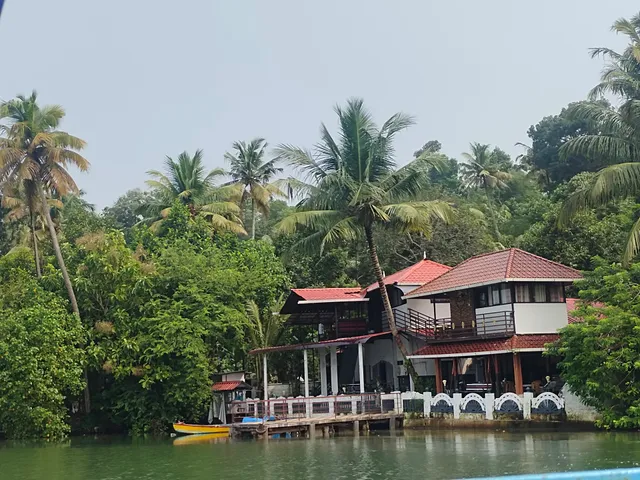 Lakeview home stay kundara Kollam