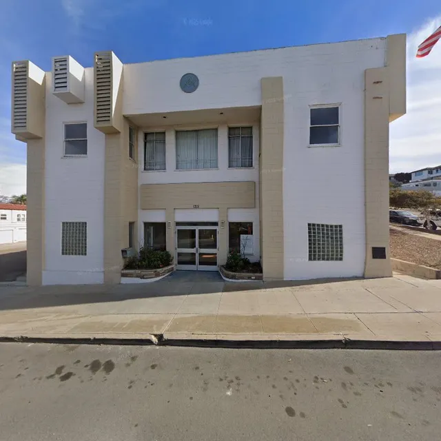 1711 Sunset Cliffs Blvd