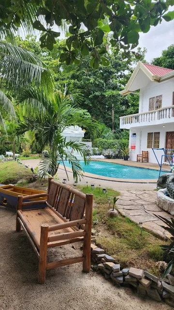 L C GUIVENCHY TOURIST INN