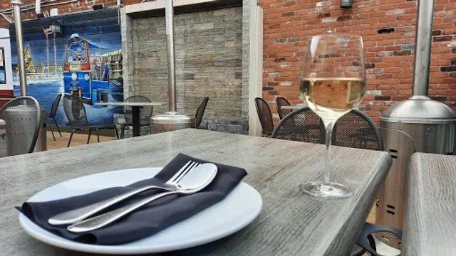 Bangkok Spoon Deluxe