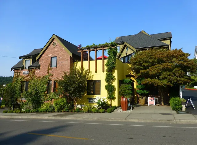 The Eagle Harbor Inn a Boutique Hotel