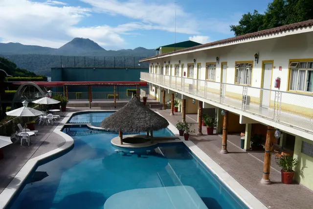 Hotel ISSEMYM Valle de Bravo