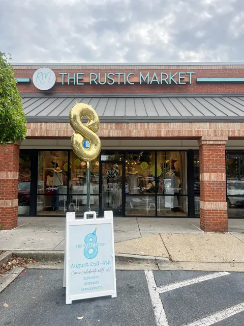 The Rustic Market Brookstone